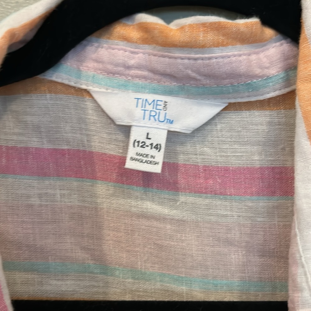 Time and Tru Button Down - Picture 2 of 3